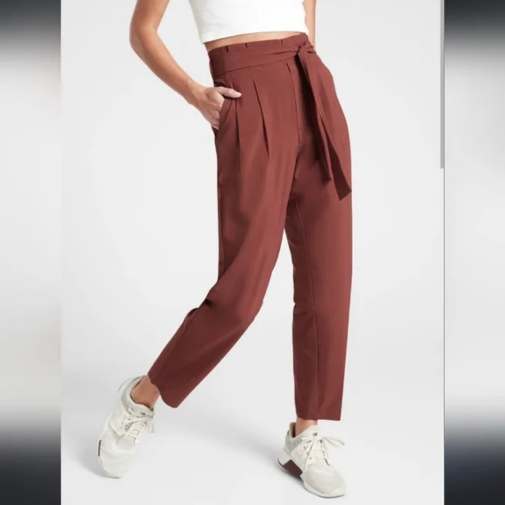 Athleta Skyline II Pant in Burgundy